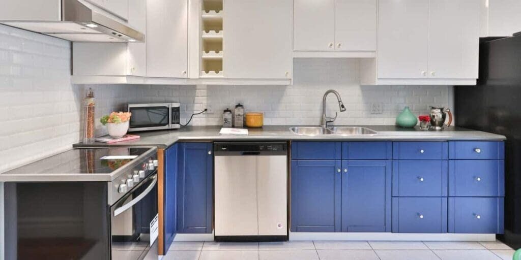 painting cabinets without sanding